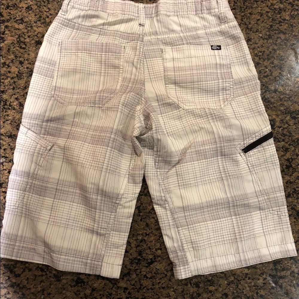 Levi’s Shorts - Picture 4 of 4